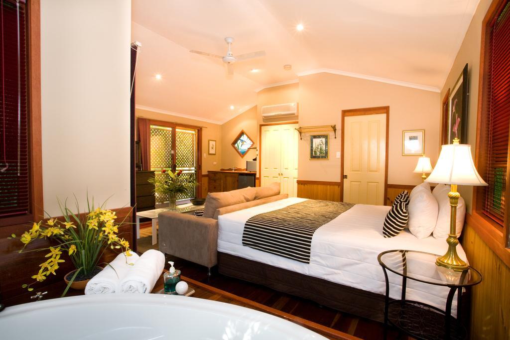 Amore On Buderim Rainforest Cabins Sunshine Coast Exterior foto
